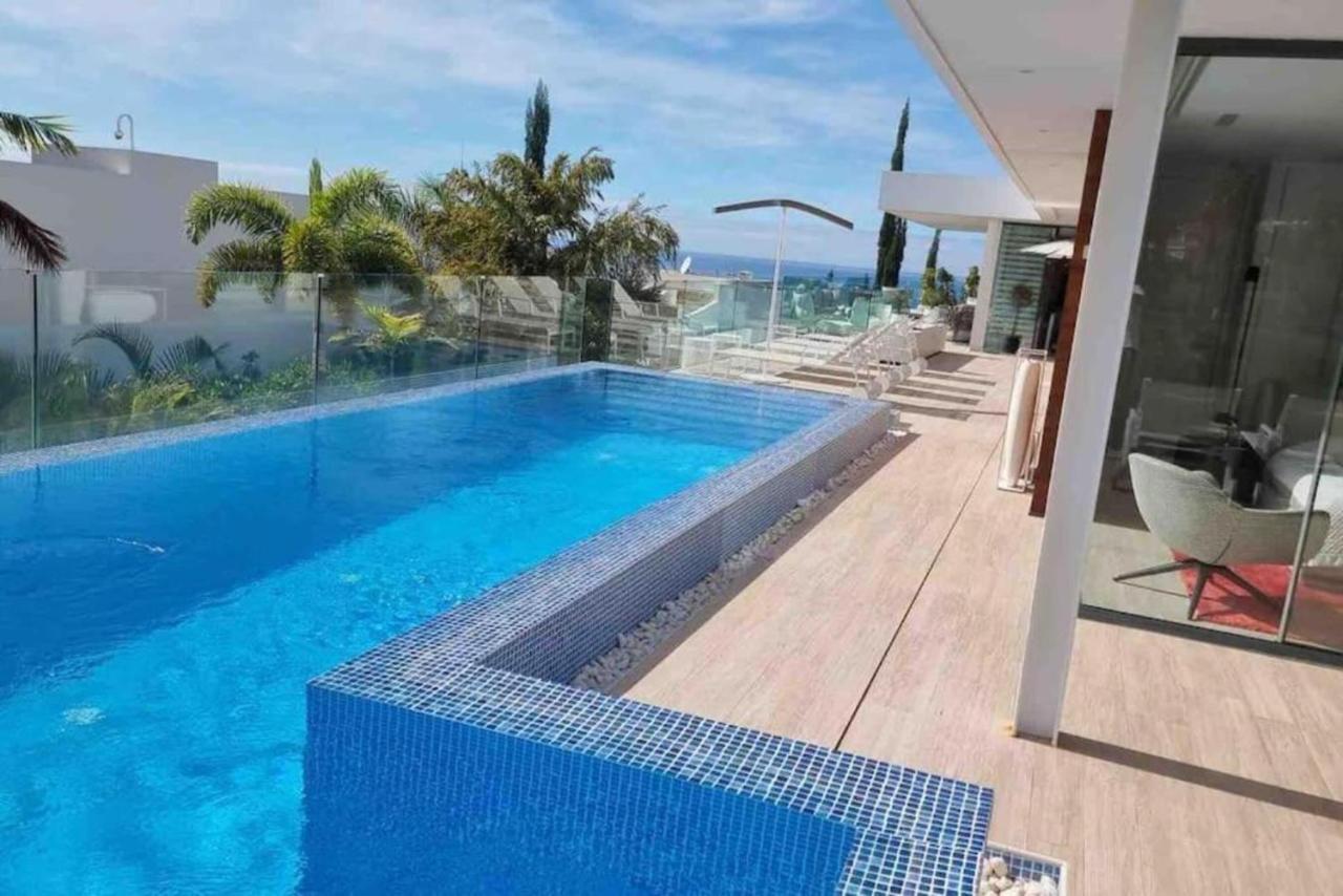 Luxury Villa Rebeka - Heated Pool And Jacuzzi Costa Adeje  Exterior foto